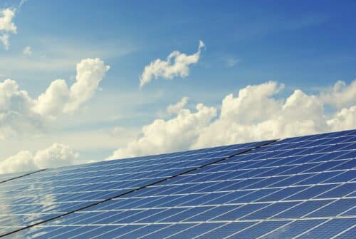 Comment installer un volet solaire brico dépôt pour votre baie vitrée