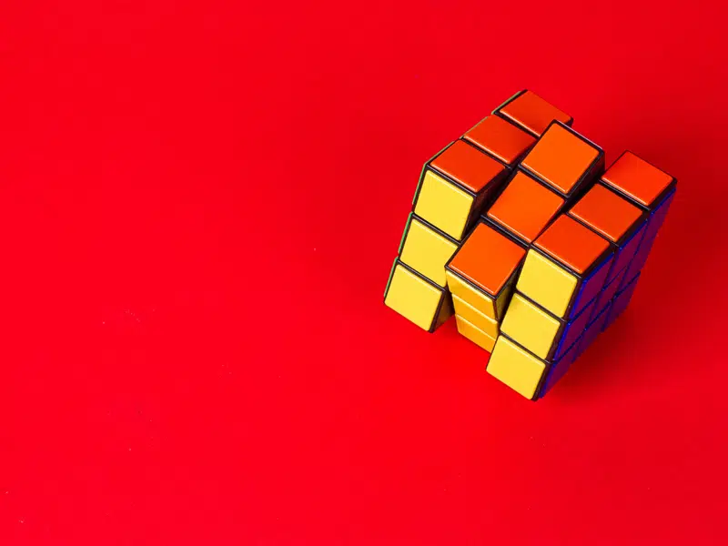 Quand les taux baissent, le cours des obligations augmente ?